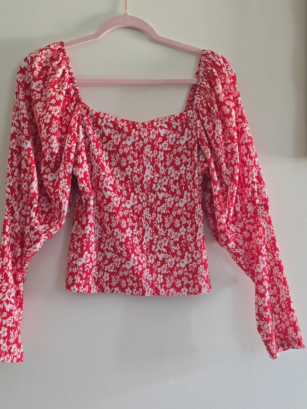Anthropologie: Red Floral Square-Neck Puff Sleeve Top